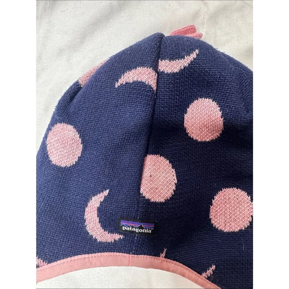 Patagonia Navy + Pink Moon & Polka Dot Reversible Beanie Hat. Size 12 Months.